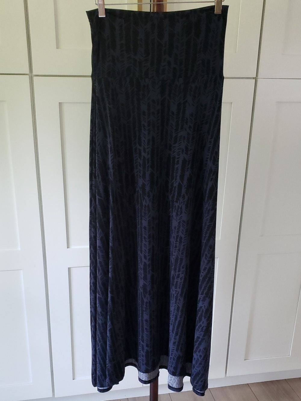 LuLaRoe Black Patterned Maxi Skirt